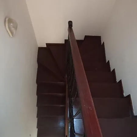 Διαμέρισμα Calis Plajina Yakin 2+1 Esyali *