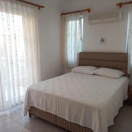 Διαμέρισμα Calis Plajina Yakin 2+1 Esyali *