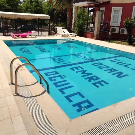 Calis Plajina Yakin 2+1 Esyali * Φετιγιέ