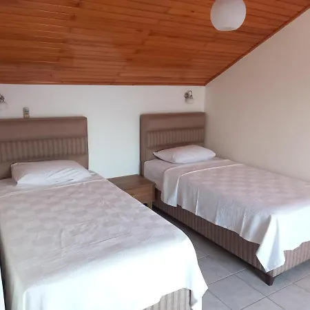 Calis Plajina Yakin 2+1 Esyali * Фетхие