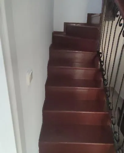 Calis Plajina Yakin 2+1 Esyali Фетхие